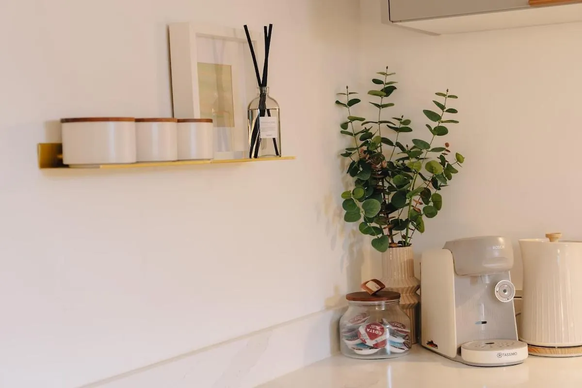 Elegant Hideaway City Centre,1 Bed Flat, 3Rd Floor Bath 0*,